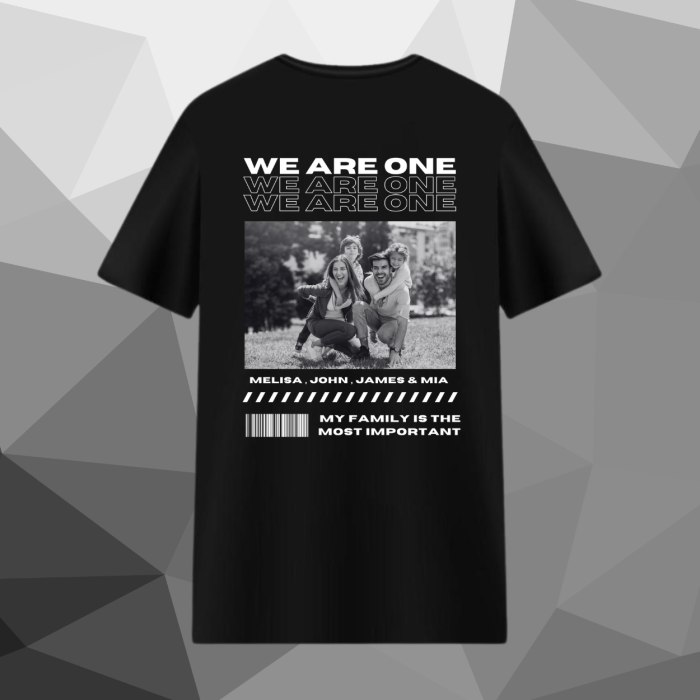 CAMISETA - WE ARE ONE