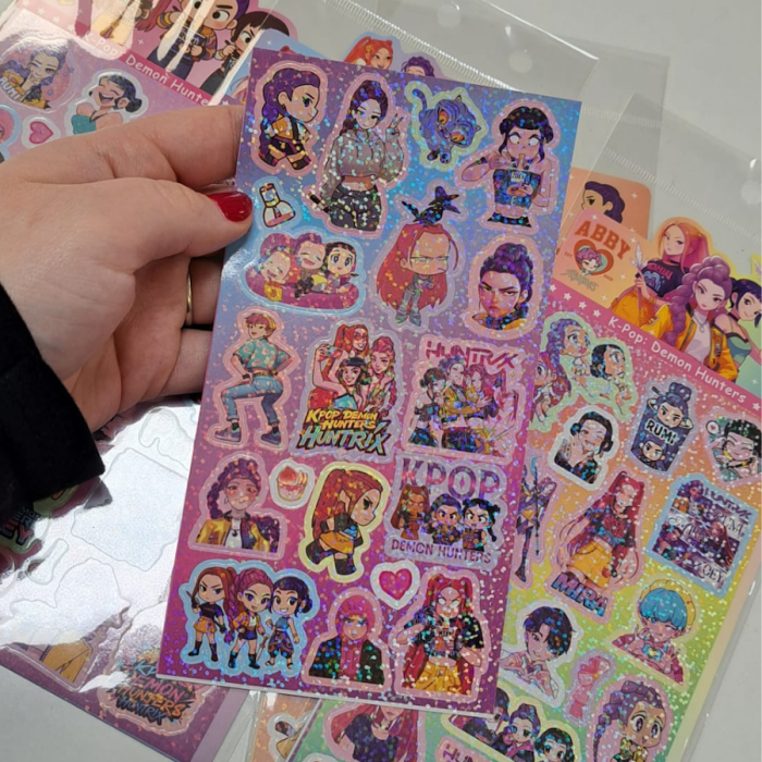 PEGATINAS BRILLO - DEMON HUNTERS